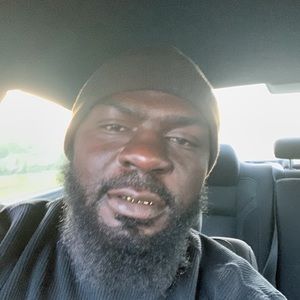 Meet your Posher, Clyde